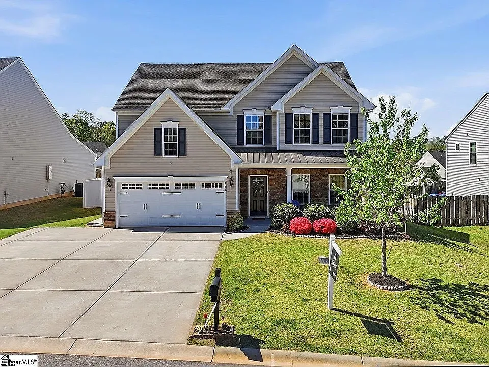 214 Picketts Mill Dr