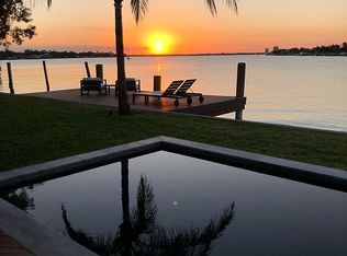 1137 N Biscayne Point Rd, Miami Beach, FL 33141