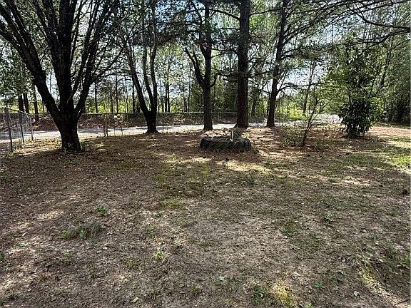 3rd image of 22480 Cannery Rd