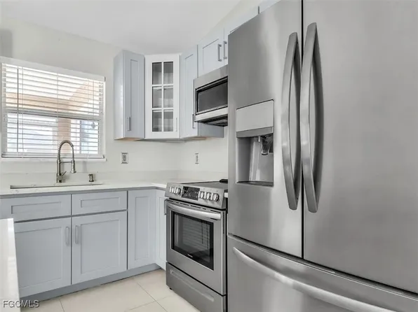 1526 NW 21st Pl, Cape Coral, FL 33993