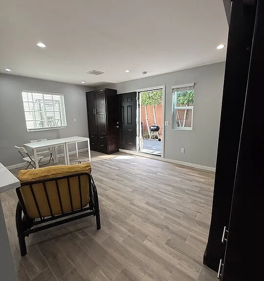 4084 Creed Ave #1/2 — Photo 4