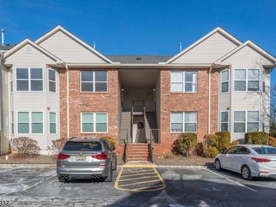 28 Millie Ln, East Hanover, NJ, 07936
