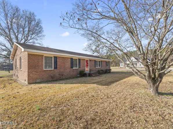 701 Treasa Drive, Battleboro, NC 27809