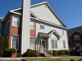 89 Crown Point Rd, Parsippany, NJ 07054