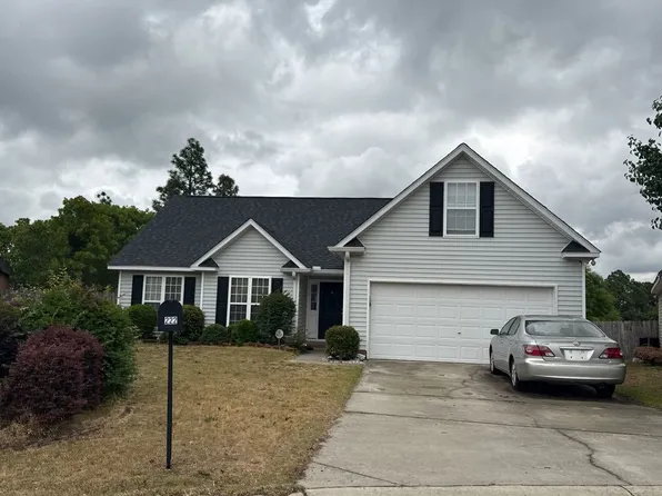222 Stonebury Ct, Lexington, SC 29073