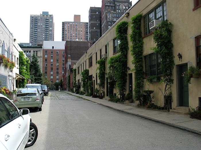 2nd image of 1 5th Ave APT 2HH