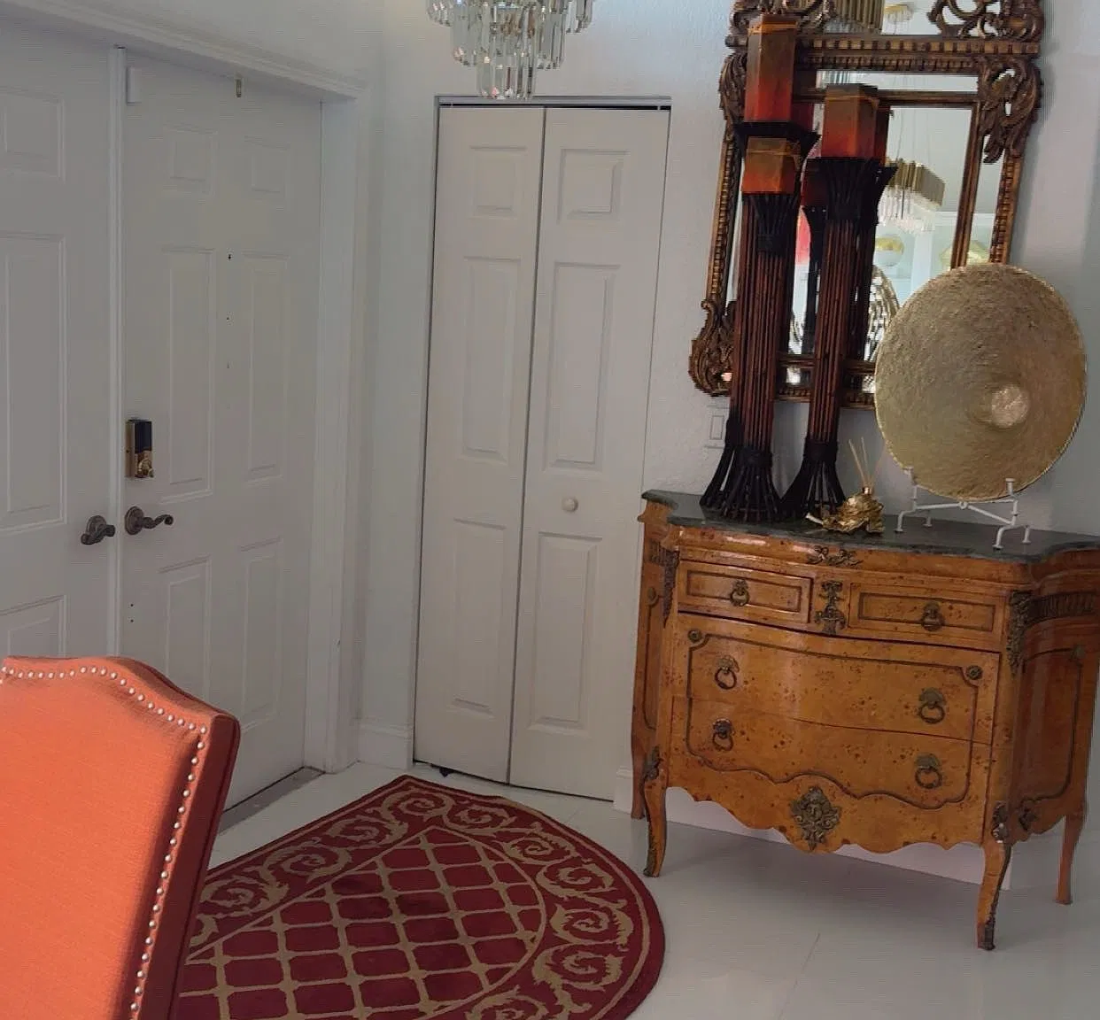 4 bed, 2006 sqft, $3,000 — Photo 2