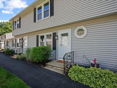 270 Sunderland Rd APT 65, Worcester, MA, 01604