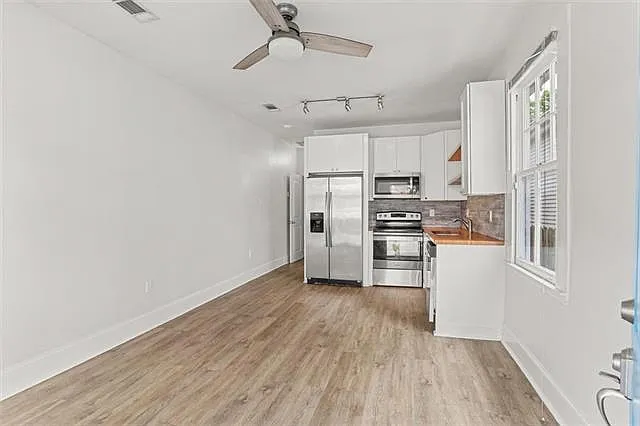 1636 N Miro St — Photo 3