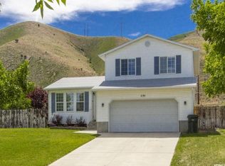 1191 S Highnoon Ln, Tooele, UT 84074