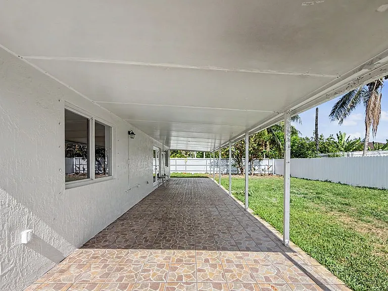 13435 SW 257th Ter — Photo 32