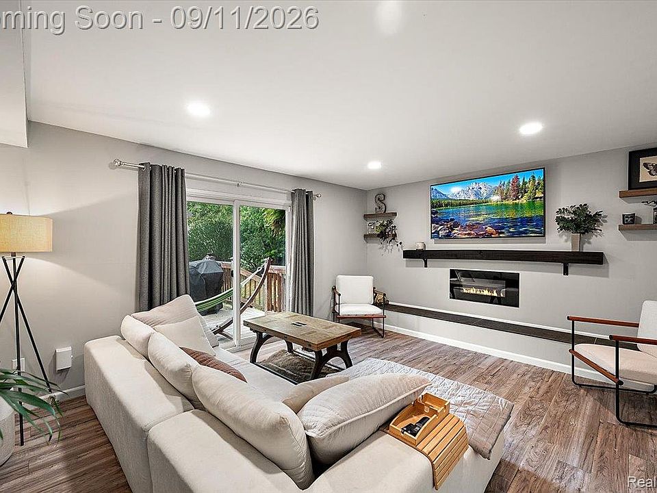 6018 Kingsfield Dr, photo 30