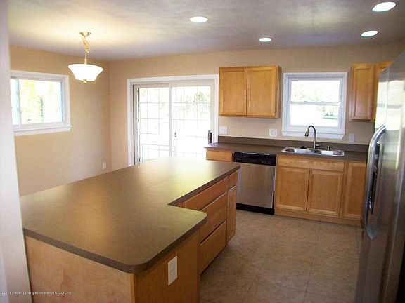 4th image of 1322 Orlando Dr