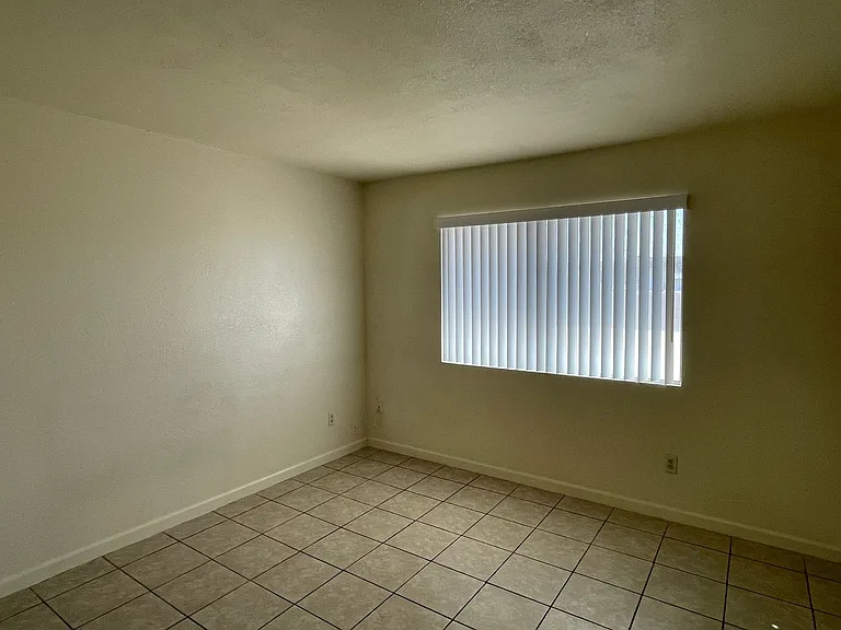 3090 Bounty Ln — Photo 29