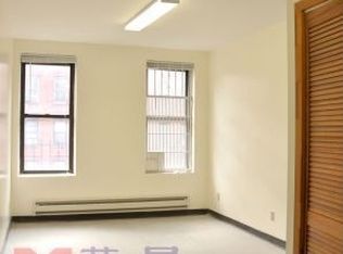 120 E Broadway, New York, NY 10002