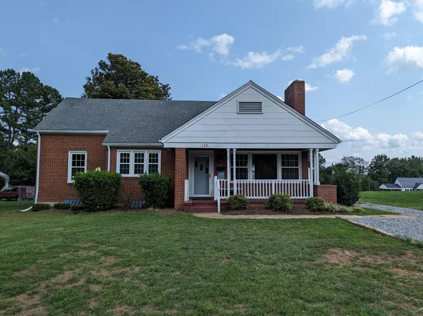 130 Montview Ave, Rocky Mount, VA 24151