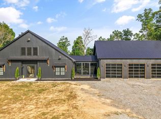 529 Travellers Way, Lenoir City, TN 37771