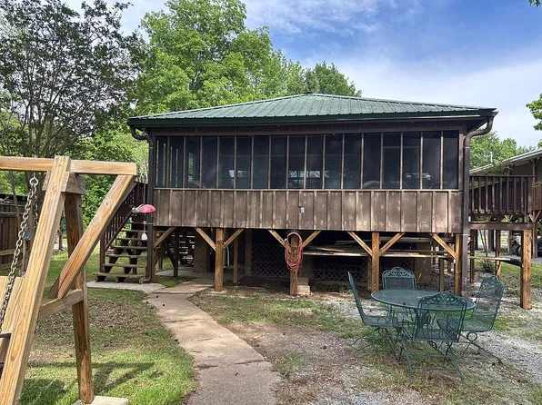 53 Lower Maddox Bay Rd, Holly Grove, AR 72069