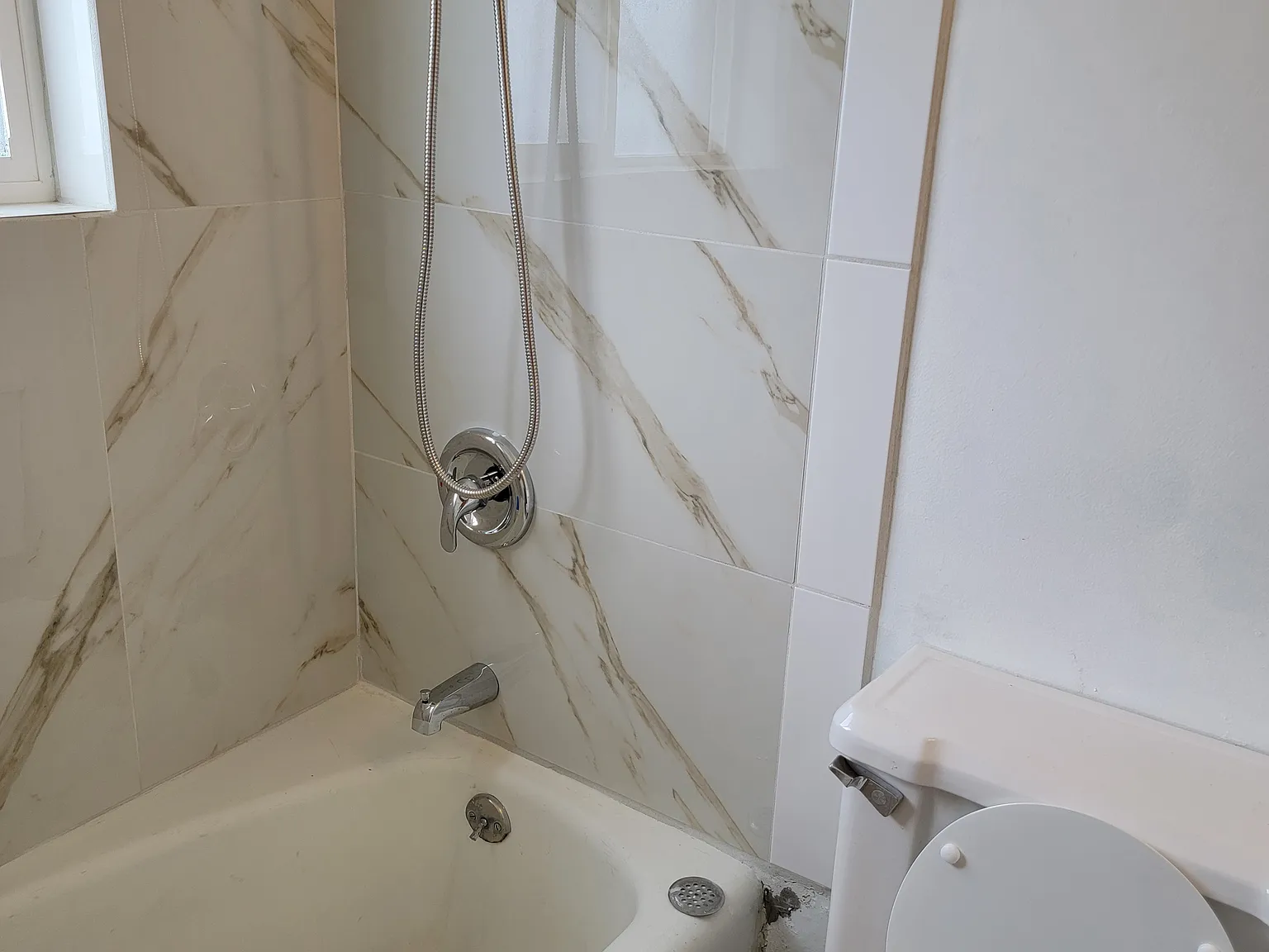 2 bed, 850 sqft, $1,375 — Photo 4