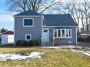 8145 Sayre Ave, Burbank, IL 60459