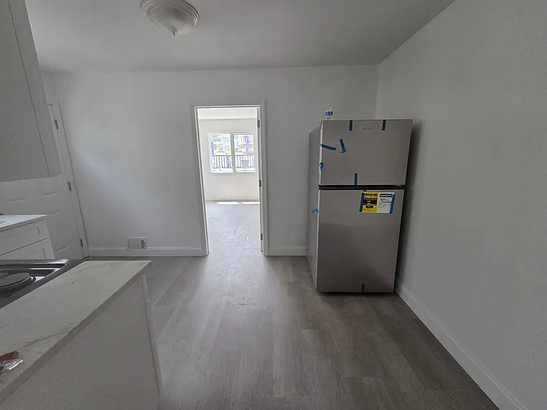 42 Elwood Ave #2 — Photo 7
