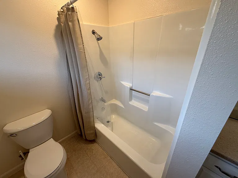840 Salinas Ave — Photo 12