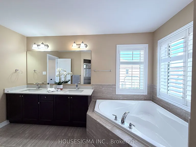 50 Victoriaville Rd — Photo 27