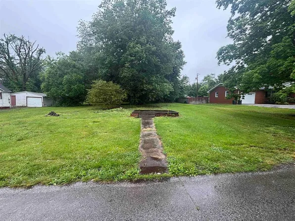 426 N Lafayette St, Beaver Dam, KY 42320