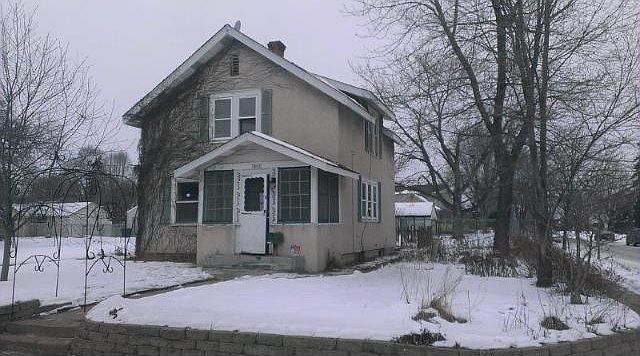 1st image of 1800 44th Ave N