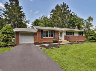 5105 Faith Ave, Coopersburg, PA 18036