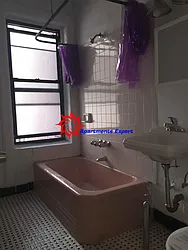 Rented by Jerry F Leazer LREB