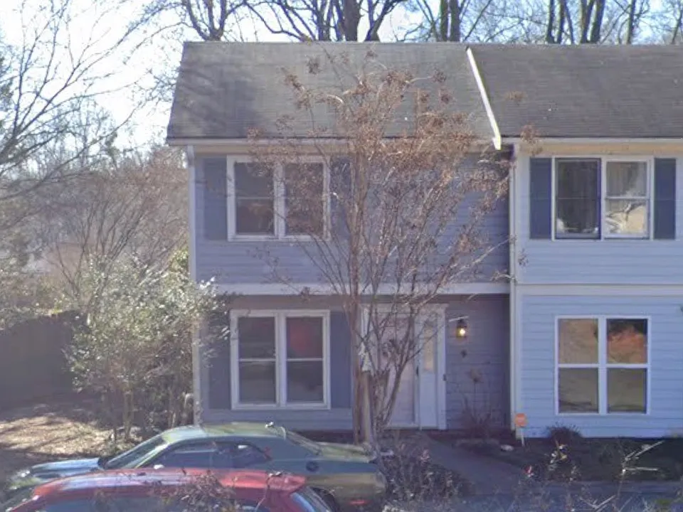 701 Mike Dr #20