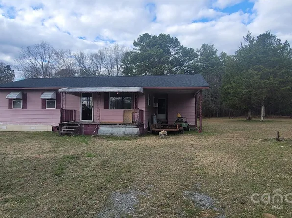 4344 Pauls Rd, Edgemoor, SC 29712