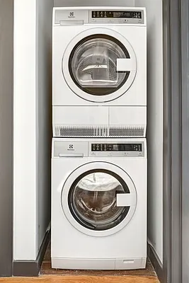 Rented by EXR | media 7