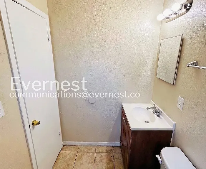 2925 N 46th St #B — Photo 19