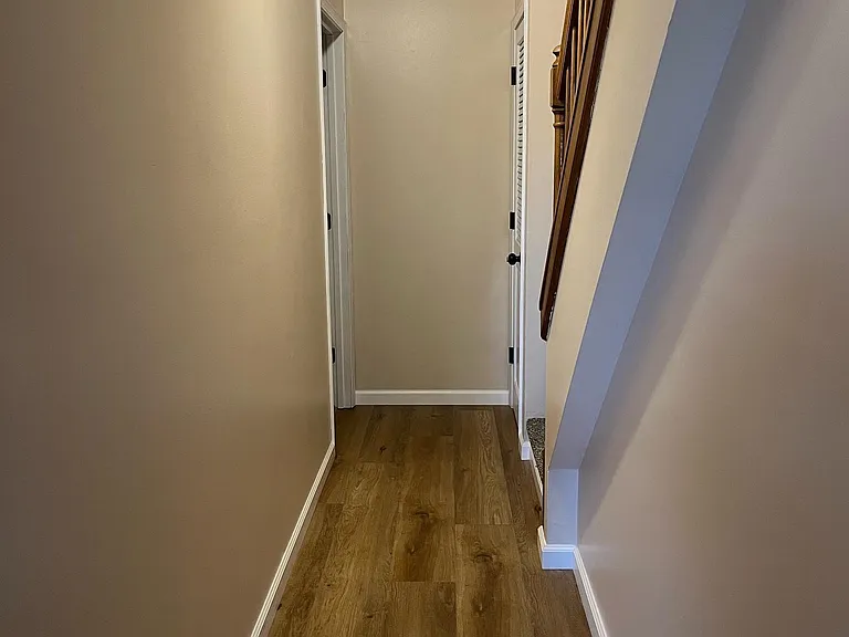 4319 Lindell Blvd #E — Photo 13