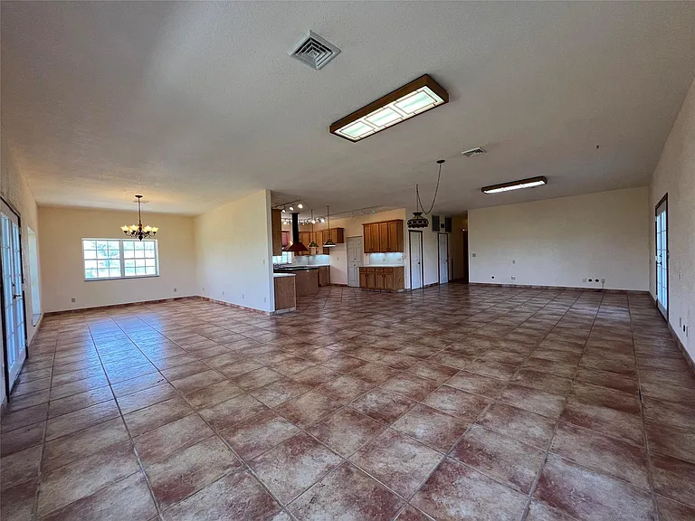 333 County Road 497 — Photo 10