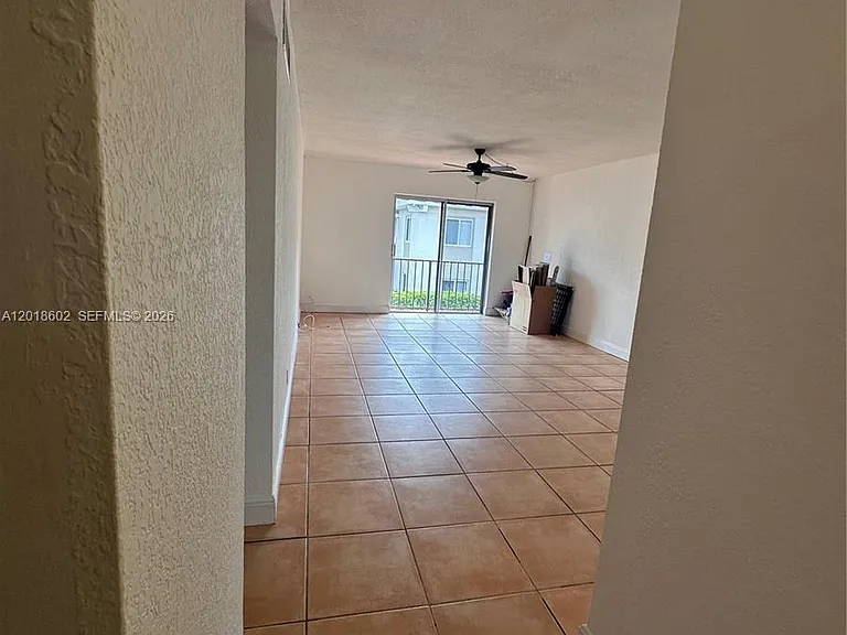 6713 N Kendall Dr #611 — Photo 4