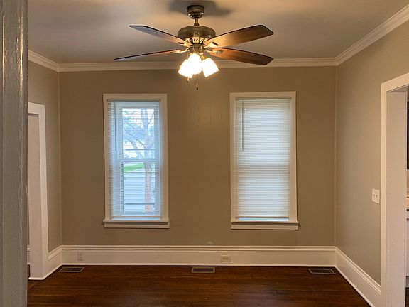 Ceiling Fan in Dining room