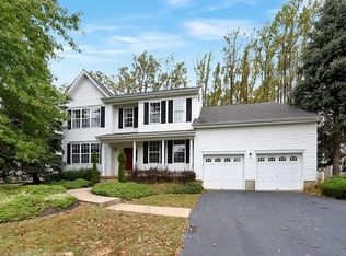 6 Woodfield Ct, Princeton, NJ 08540