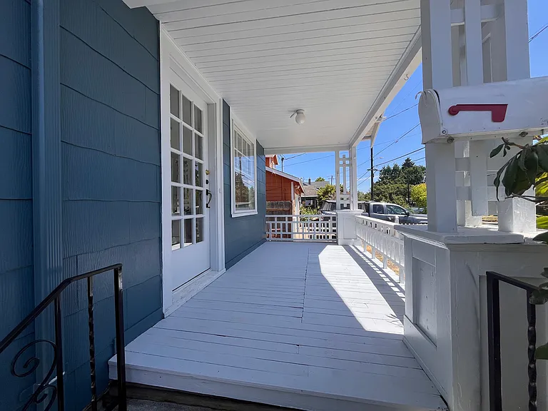 7101 SE Carlton St — Photo 2