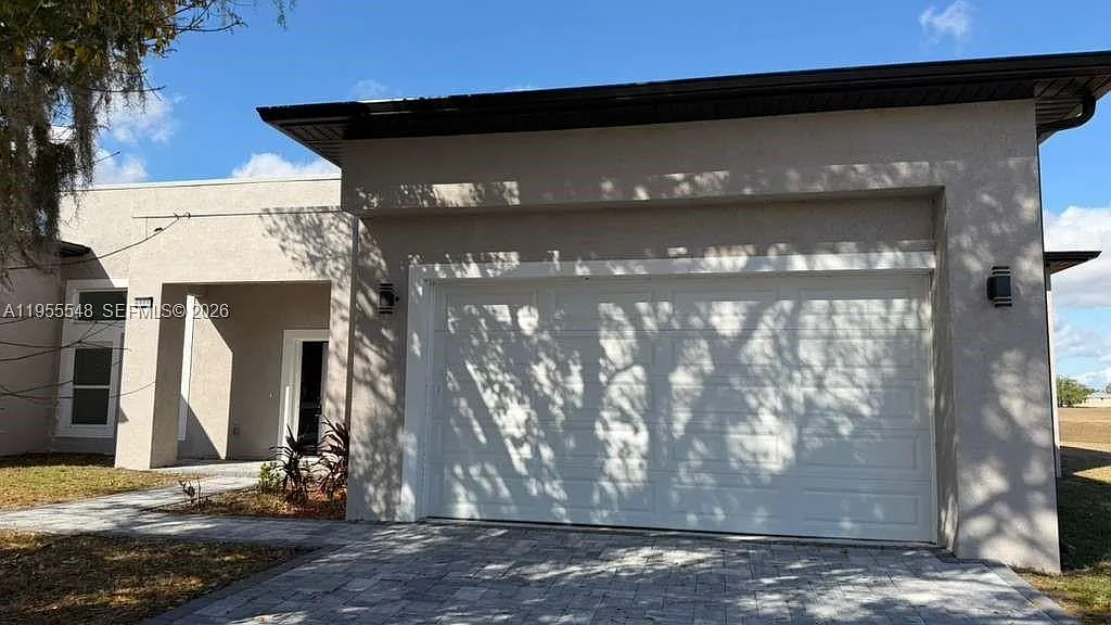 Building Photo - 6805 Heavitree Dr