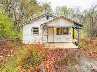 12 Echo Ln, Asheville, NC 28806