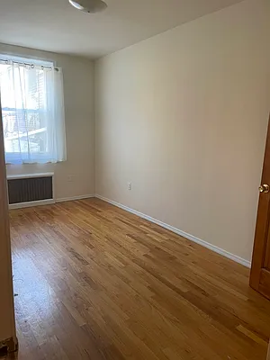 Rented by Voro, LLC | media 16