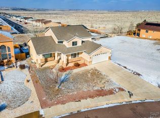 4689 Crested Hl, Pueblo, CO 81008