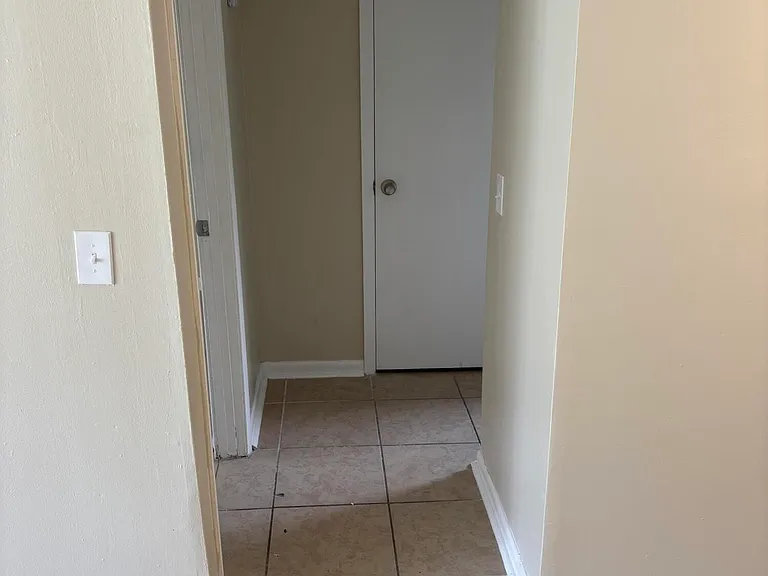 1529 Pullen Rd #3 — Photo 9