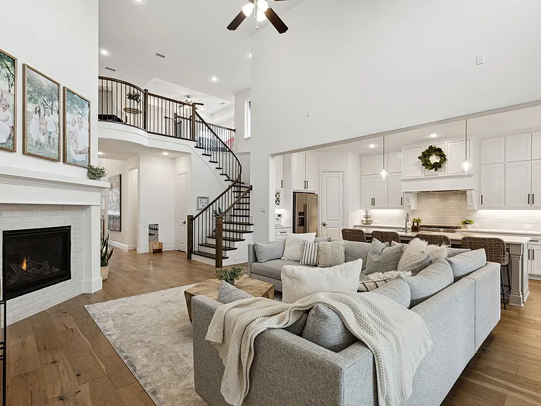3800 Ironwood Dr — Photo 6