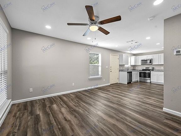 5th image of 419 High School Ln