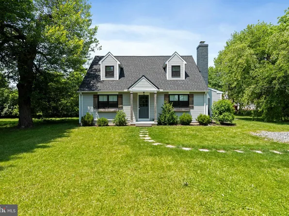 917 W Chester Pike, West Chester, PA 19382