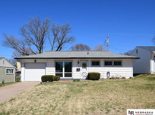 4686 Vinton St, Omaha, NE 68106